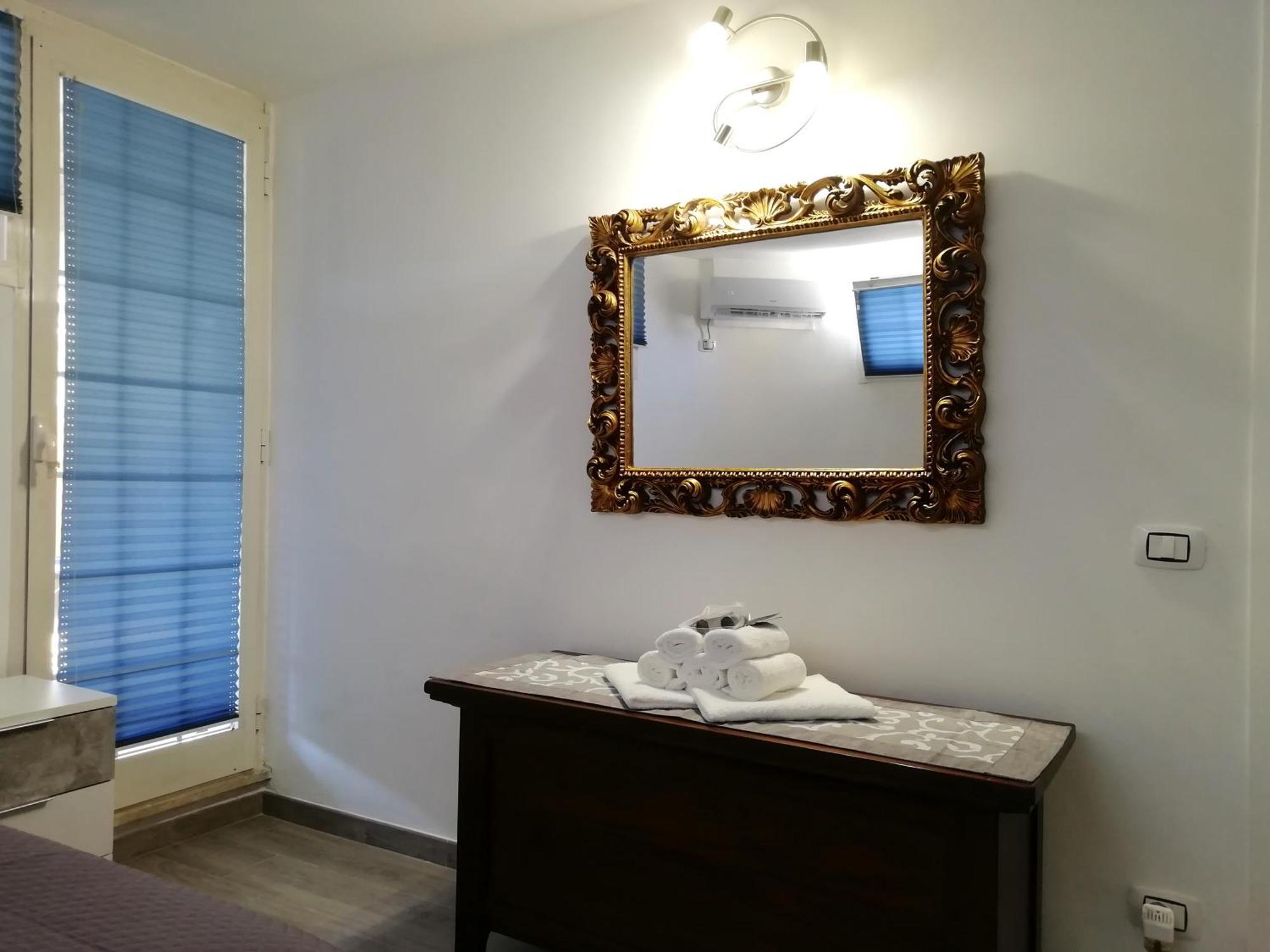 Ferienwohnung Terrazza Con Vista Nettuno Exterior foto